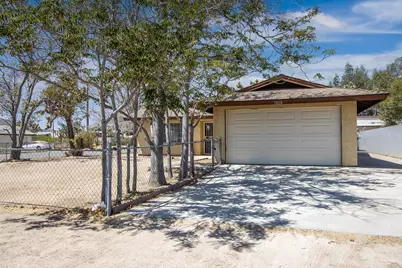 7028 Tamarisk Avenue, Yucca Valley, CA 92284 - Photo 3