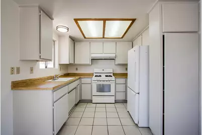 7028 Tamarisk Avenue, Yucca Valley, CA 92284 - Photo 9