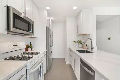 18242 Parkview Lane #208, Huntington Beach, CA 92648 - Photo 11