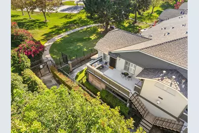 18242 Parkview Lane #208, Huntington Beach, CA 92648 - Photo 25