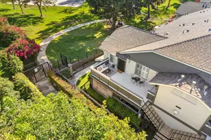 18242 Parkview Ln, Huntington Beach, CA 92648 - Photo 25