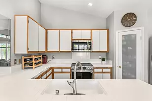 42690 Liolios Dr, Palm Desert, CA 92211 - Photo 17
