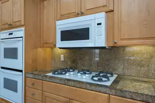 74140 Scholar Ln E, Palm Desert, CA 92211 - Photo 9