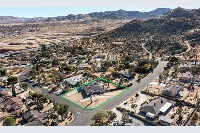 8687 Grand Avenue, Yucca Valley, CA 92284 - Photo 9