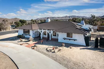 8687 Grand Avenue, Yucca Valley, CA 92284 - Photo 13