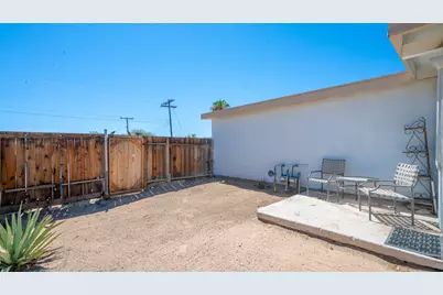 6010 Ocotillo Avenue, Twentynine Palms, CA 92277 - Photo 9
