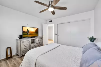 47760 Eisenhower Drive, La Quinta, CA 92253 - Photo 23