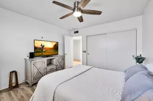 47760 Eisenhower Dr, La Quinta, CA 92253 - Photo 23