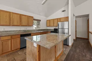 432 Chipowood, Big Bear Lake, CA 92315 - Photo 9