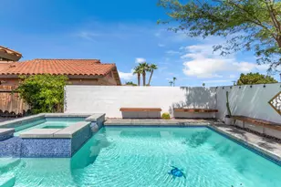 52905 Avenida Herrera, La Quinta, CA 92253 - Photo 9