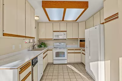 64578 Pinehurst Circle, Desert Hot Springs, CA 92240 - Photo 11
