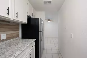 470 N Villa Ct, Palm Springs, CA 92262 - Photo 5