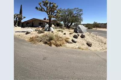 6773 Airway Avenue, Yucca Valley, CA 92284 - Photo 3