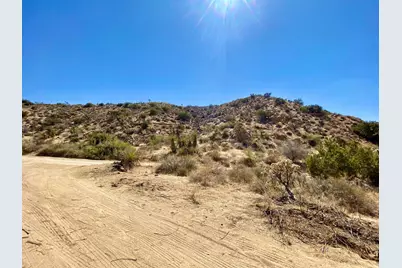 120 Benmar Trail, Morongo Valley, CA 92256 - Photo 13