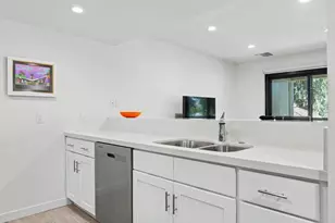 1725 N Via Miraleste, Palm Springs, CA 92262 - Photo 11