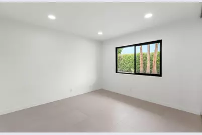 1913 E Amado Road, Palm Springs, CA 92262 - Photo 13
