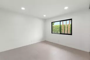 1913 E Amado Rd, Palm Springs, CA 92262 - Photo 13
