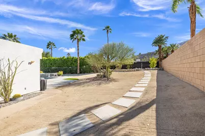42694 E Veldt Street, Rancho Mirage, CA 92270 - Photo 15