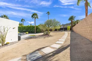 42694 E Veldt St, Rancho Mirage, CA 92270 - Photo 15
