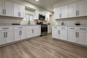 943 J St, Brawley, CA 92227 - Photo 11