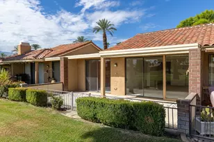250 Serena Dr, Palm Desert, CA 92260 - Photo 37
