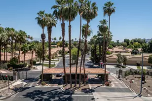 250 Serena Dr, Palm Desert, CA 92260 - Photo 59