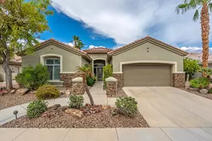 35148 Minuet Dr, Palm Desert, CA 92211 - Photo 3