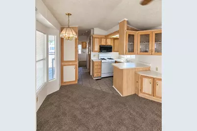 16400 Bubbling Wells Road #302, Desert Hot Springs, CA 92240 - Photo 3