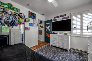 1420 N Evergreen St, Burbank, CA 91505 - Photo 19