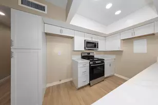 1655 E Palm Canyon Dr, Palm Springs, CA 92264 - Photo 5