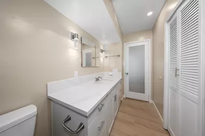 1655 E Palm Canyon Drive #205, Palm Springs, CA 92264 - Photo 15