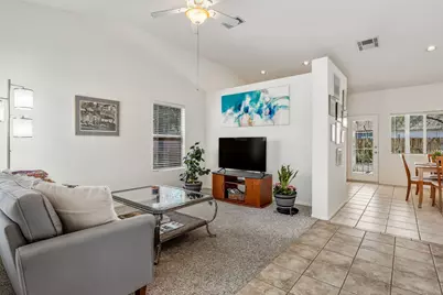 31425 Via Ventana, Thousand Palms, CA 92276 - Photo 11