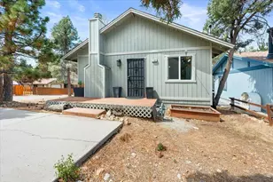 196 Sunset Ln, Sugarloaf, CA 92386 - Photo 3