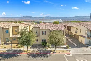 124 Paseo Bravo, Palm Desert, CA 92211 - Photo 23
