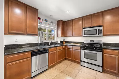 124 Paseo Bravo, Palm Desert, CA 92211 - Photo 5