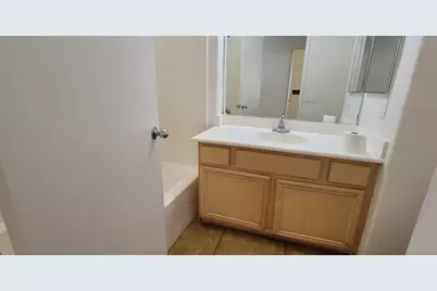 64057 Olympic Mountain Avenue, Desert Hot Springs, CA 92240 - Photo 21