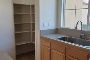 64057 Olympic Mountain Ave, Desert Hot Springs, CA 92240 - Photo 9