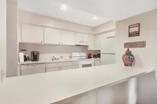 2504 N Whitewater Club Dr, Palm Springs, CA 92262 - Photo 9