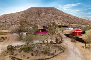 2476 Old Woman Springs Rd, Yucca Valley, CA 92284 - Photo 5