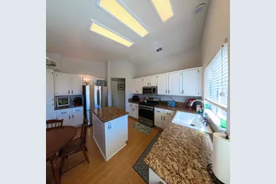 37879 Hollister Drive, Palm Desert, CA 92211 - Photo 37