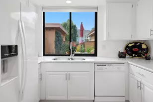 91 La Cerra Dr, Rancho Mirage, CA 92270 - Photo 17