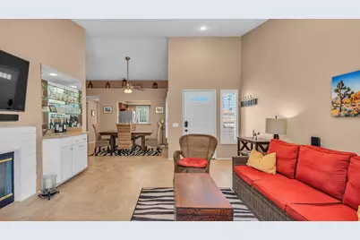 285 Desert Falls Drive E, Palm Desert, CA 92211 - Photo 5