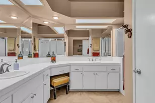 285 Desert Falls Dr E, Palm Desert, CA 92211 - Photo 17