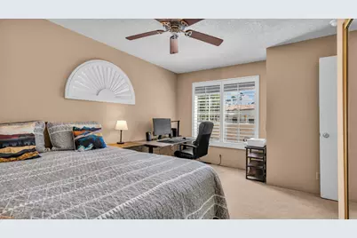 285 Desert Falls Drive E, Palm Desert, CA 92211 - Photo 21