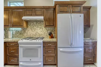 37669 Breeze Way, Palm Desert, CA 92211 - Photo 7