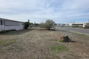 9588 Avenue H, Bombay Beach, CA 92257 - Photo 27