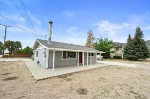 1101 W Country Club Blvd, Big Bear City, CA 92314 - Photo 1