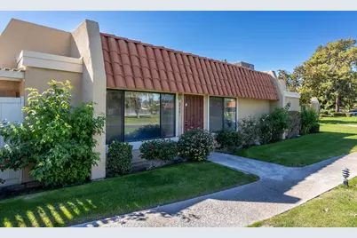 35981 Novio Court, Rancho Mirage, CA 92270 - Photo 3