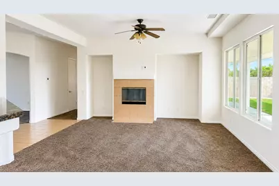 43322 Parkway Esplanade N, La Quinta, CA 92253 - Photo 13