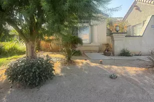 40825 Avenida Estrada, Palm Desert, CA 92260 - Photo 3